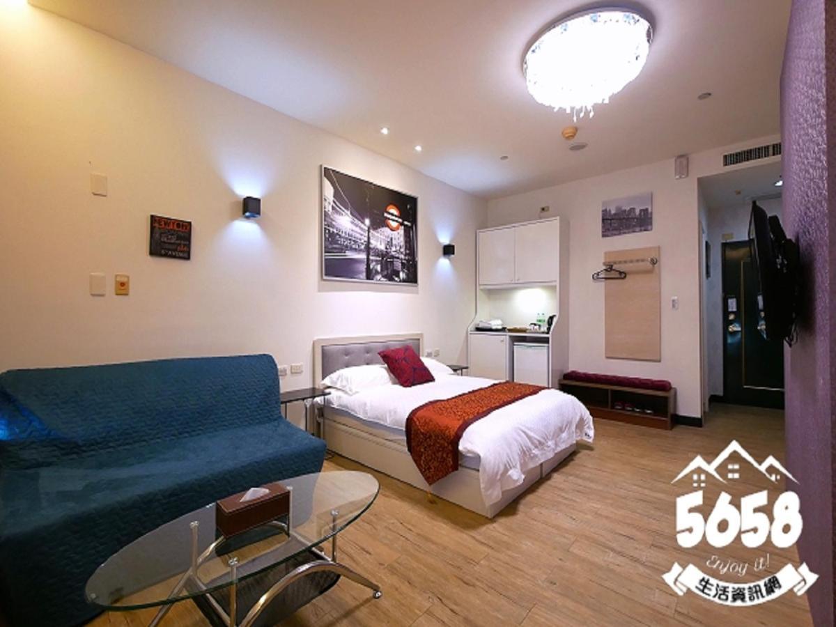 85 Season Appartement Kaohsiung Buitenkant foto