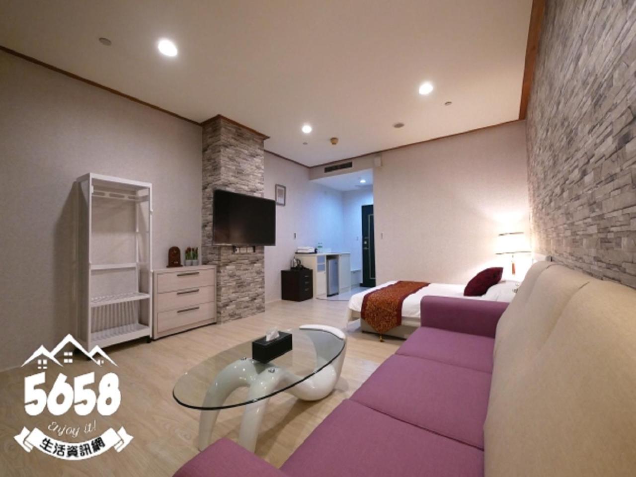 85 Season Appartement Kaohsiung Kamer foto
